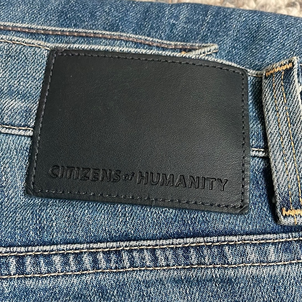 Citizens of Humanity men’s slim fit jeans - size 30